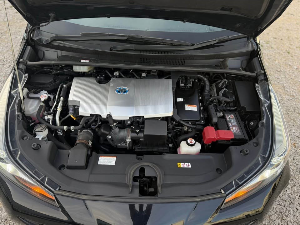 2020 Hybrid Toyota Prius Automatic
