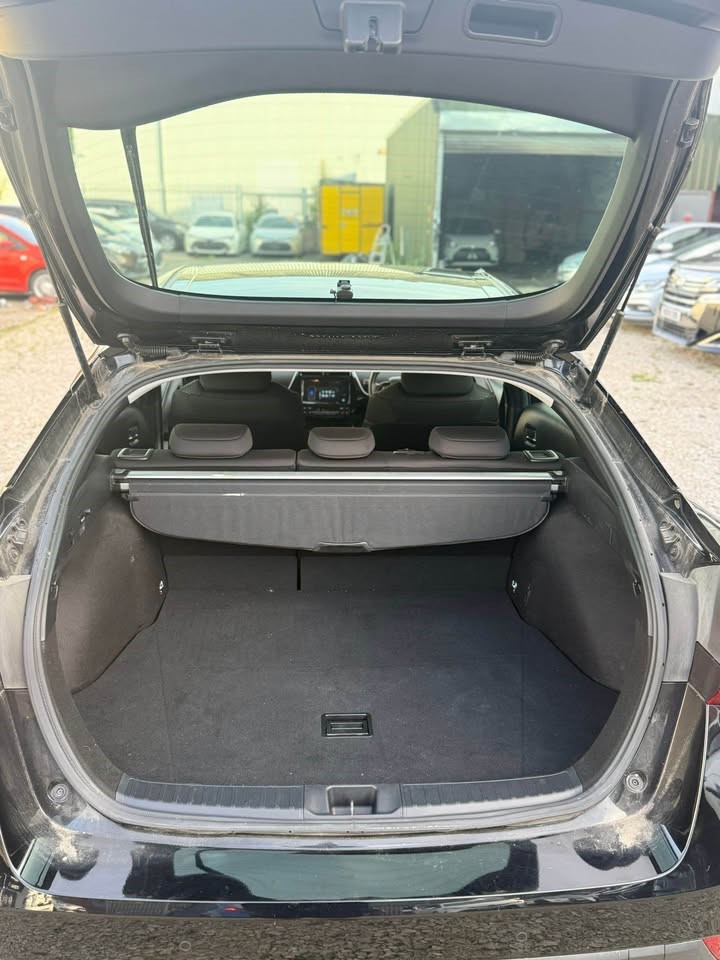 2020 Hybrid Toyota Prius Automatic