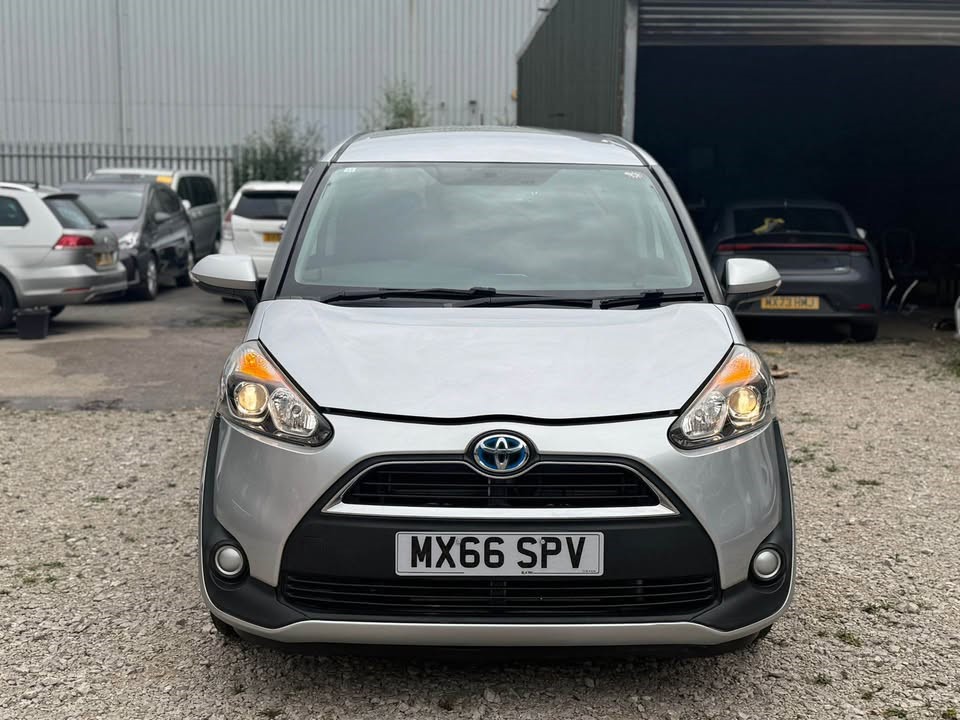 2017 Toyota Sienta