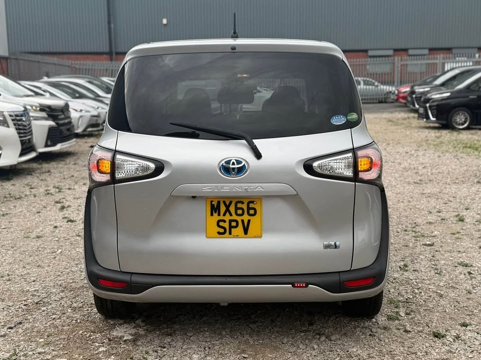 2017 Toyota Sienta