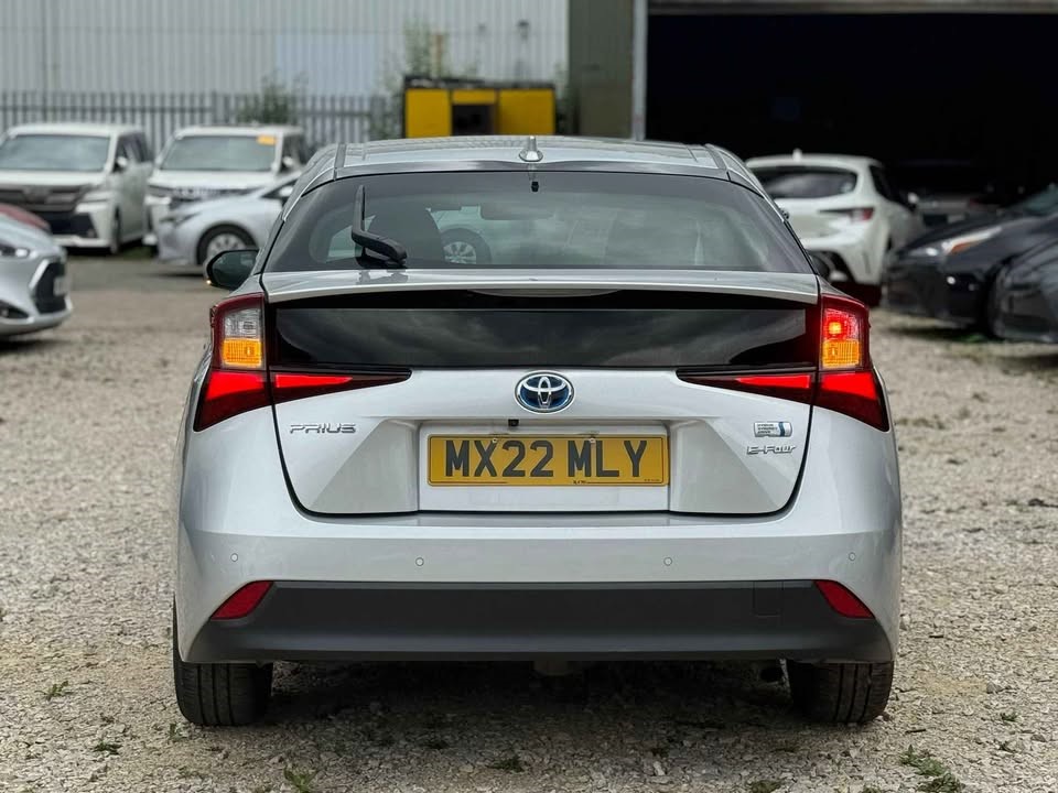 2022 Hybrid Toyota Prius Automatic