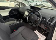 Toyota Hybrid PRIUS PLUS