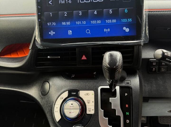 2017 Toyota Sienta