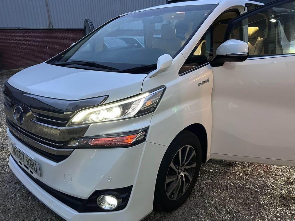 2017 Toyota ALPHARD