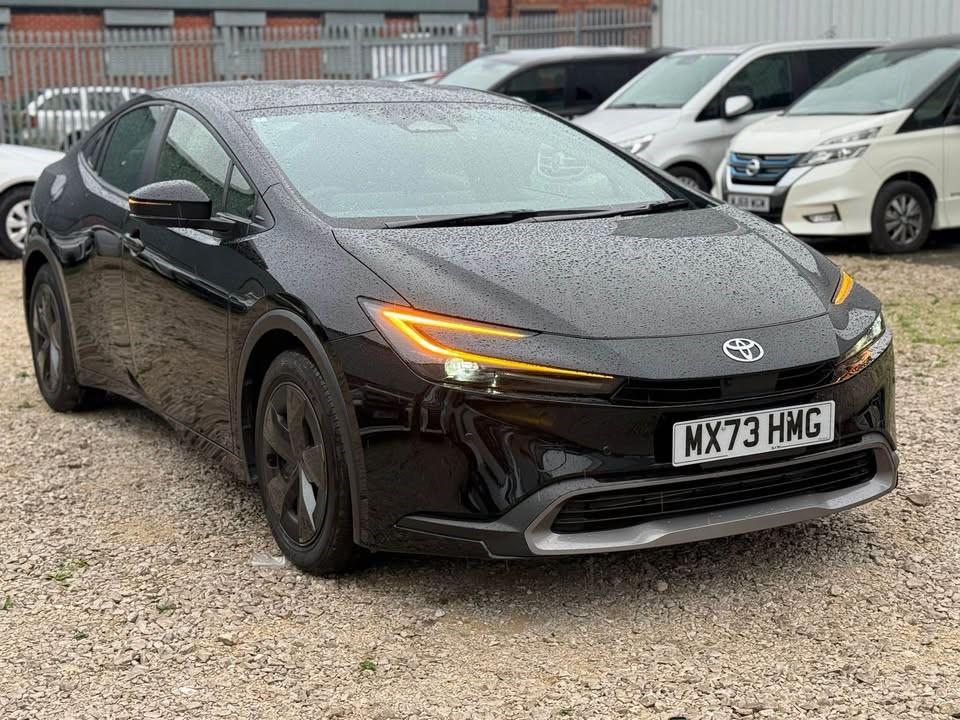 2024 TOYOTA PRIUS NEW