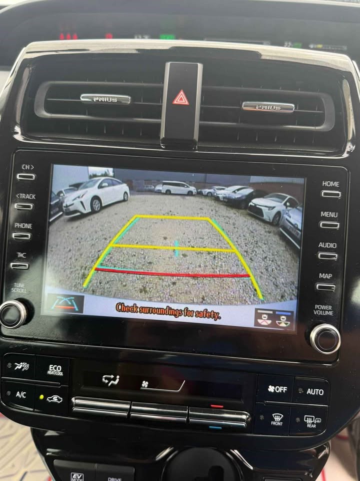 2022 Hybrid Toyota Prius Automatic