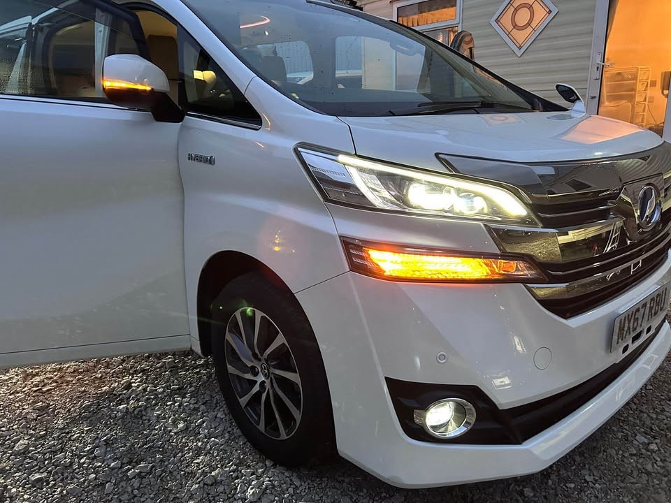 2017 Toyota ALPHARD