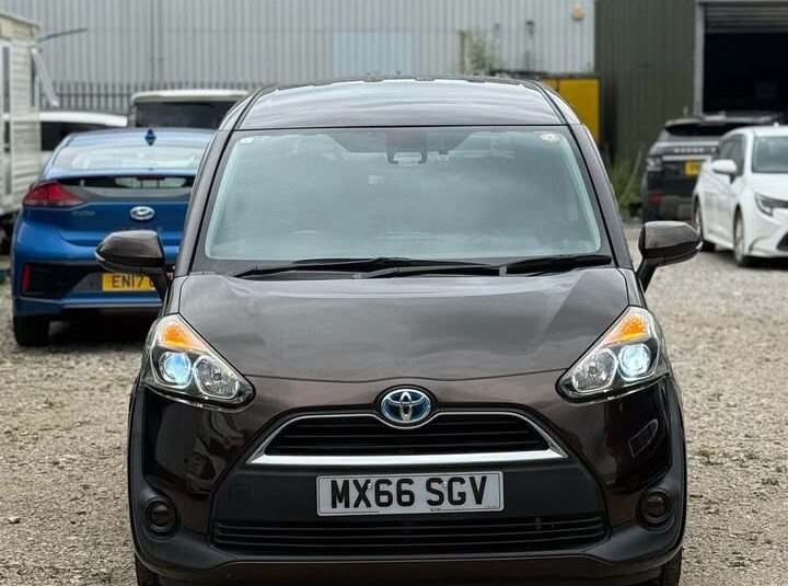 2017 Toyota Sienta