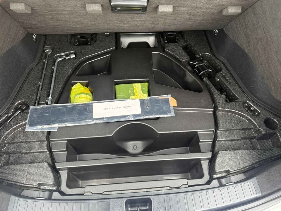 2022 Hybrid Toyota Prius Automatic