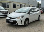 Toyota Hybrid PRIUS PLUS