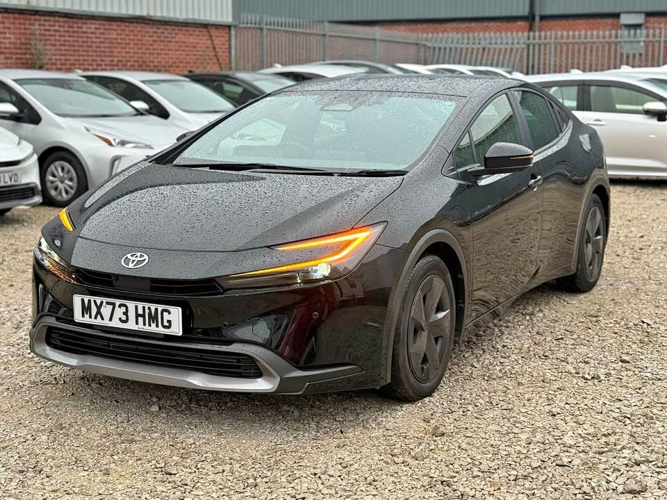 2024 TOYOTA PRIUS NEW