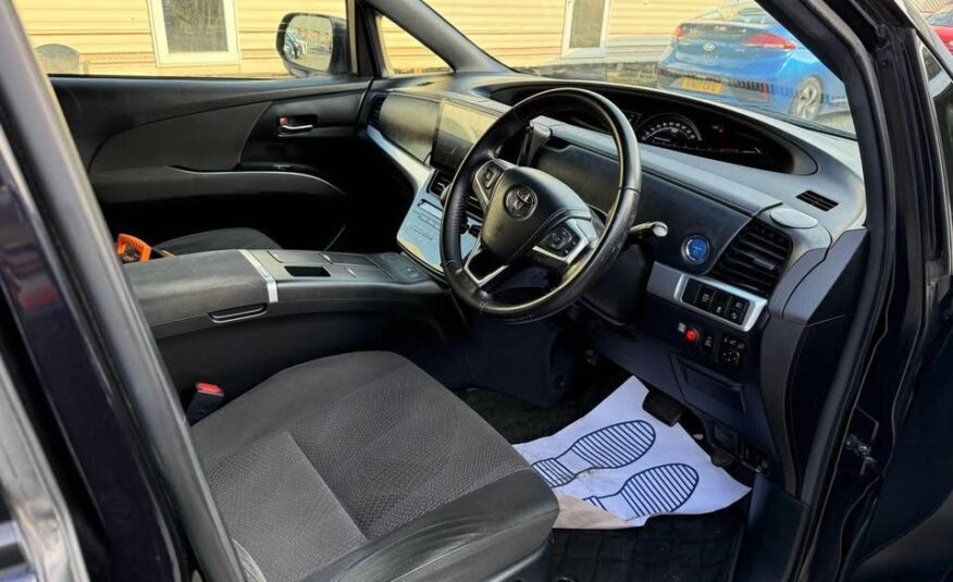 TOYOTA ESTIMA 2017