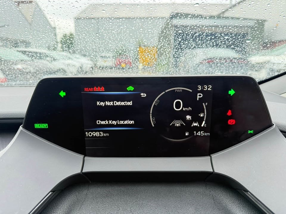 2024 TOYOTA PRIUS NEW