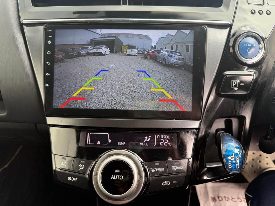 Toyota Hybrid PRIUS PLUS