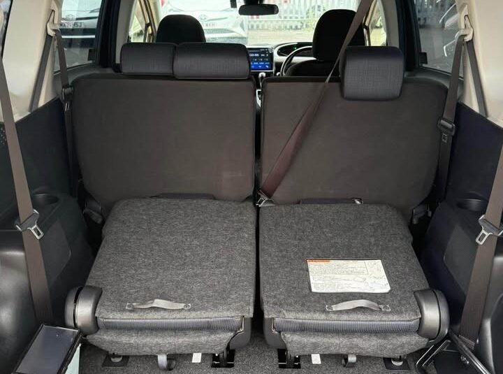2017 Toyota Sienta