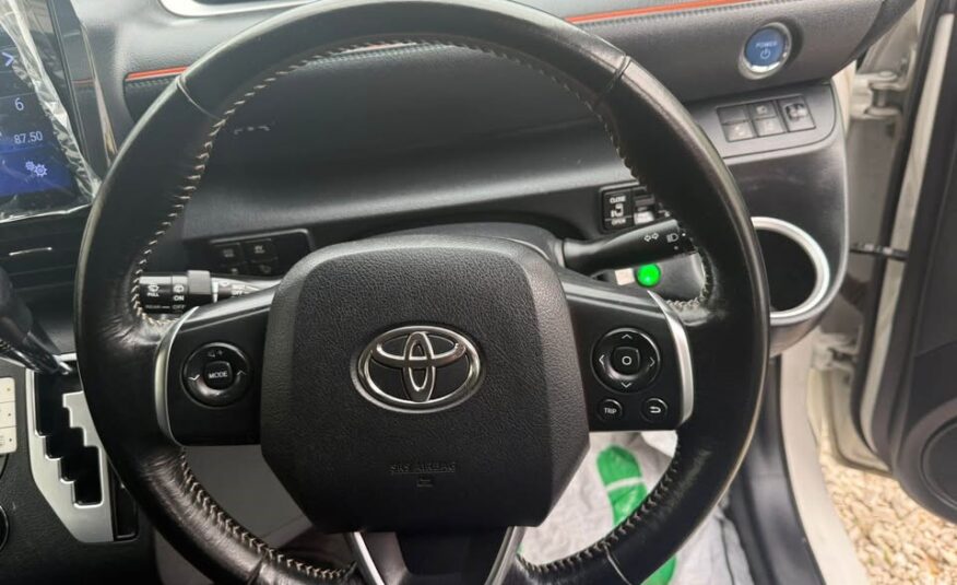 2017 Toyota Sienta
