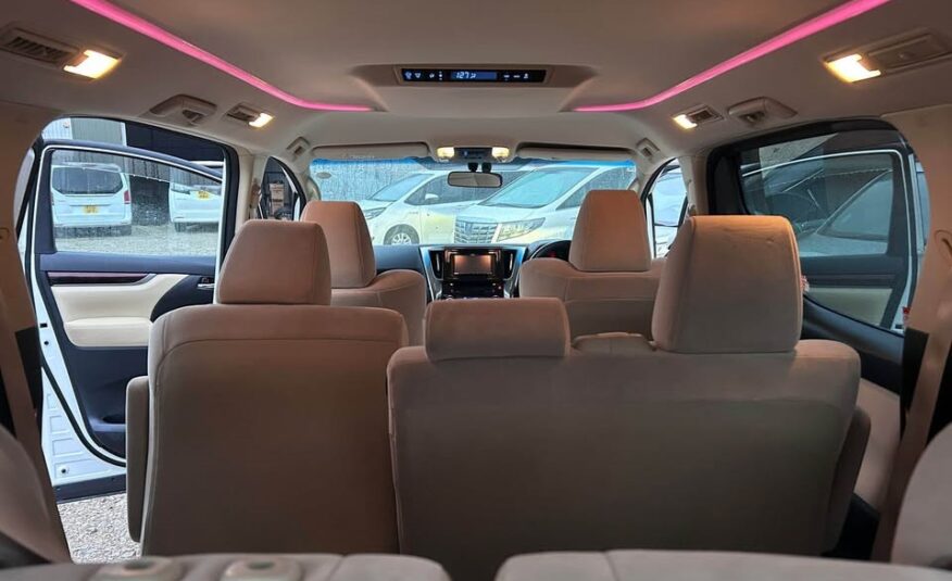2017 TOYOTA Alphard