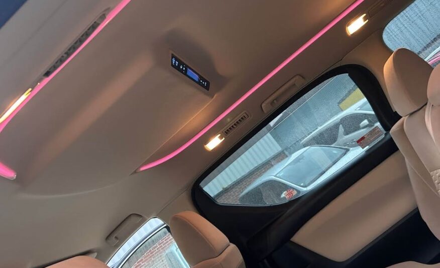 2017 TOYOTA Alphard