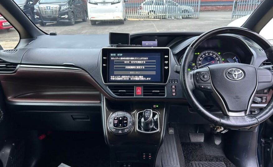 2017 Toyota Esquire