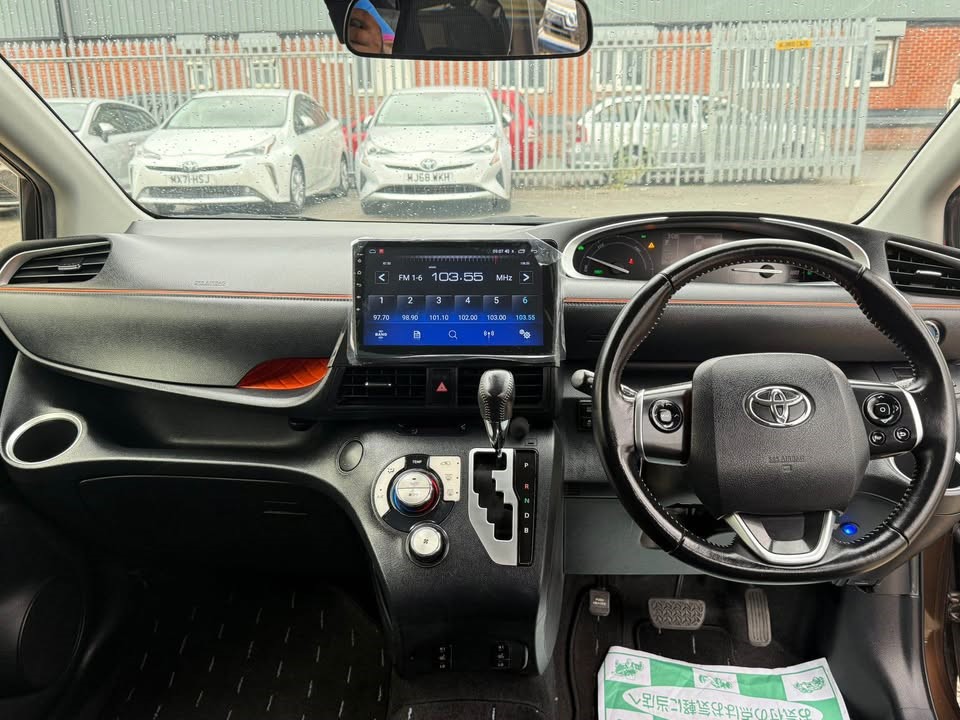 2017 Toyota Sienta