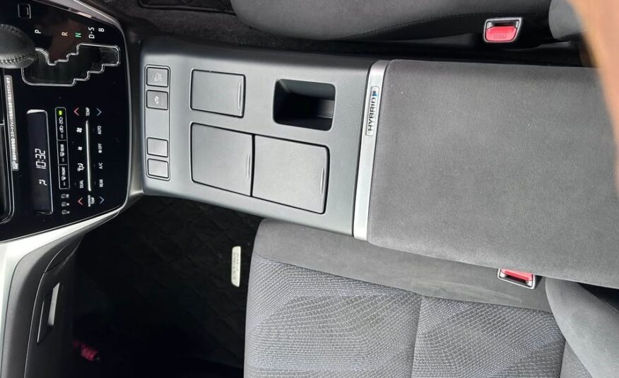 TOYOTA ESTIMA 2017
