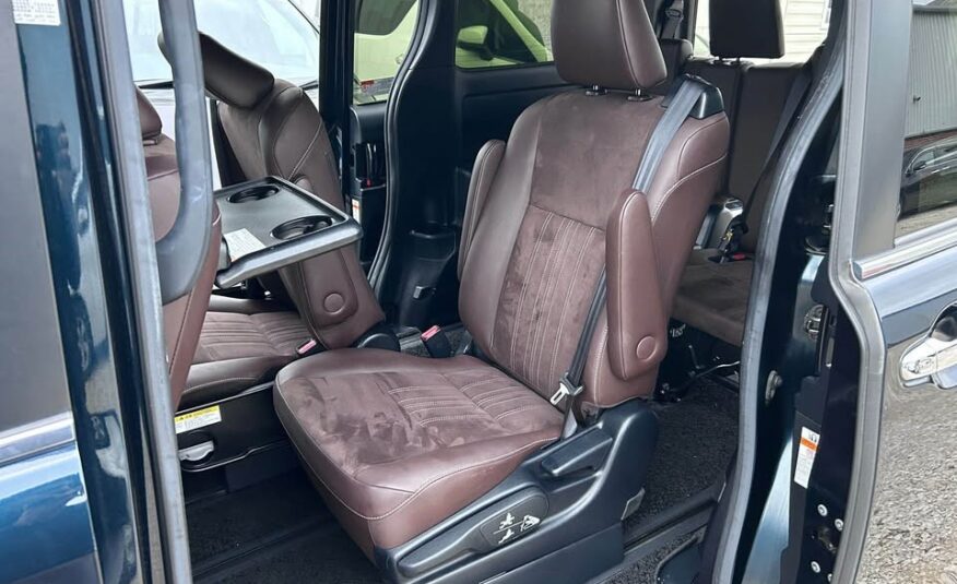 2017 Toyota Esquire