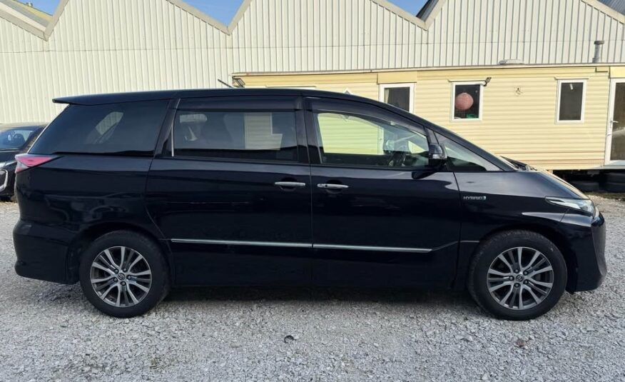 TOYOTA ESTIMA 2017