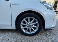 TOYOTA PRIUS PLUS